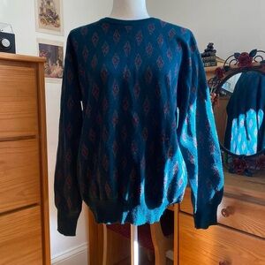 Emerald Green Vintage Lord and Taylor 100% Wool Red Diamond Patterned Sweater